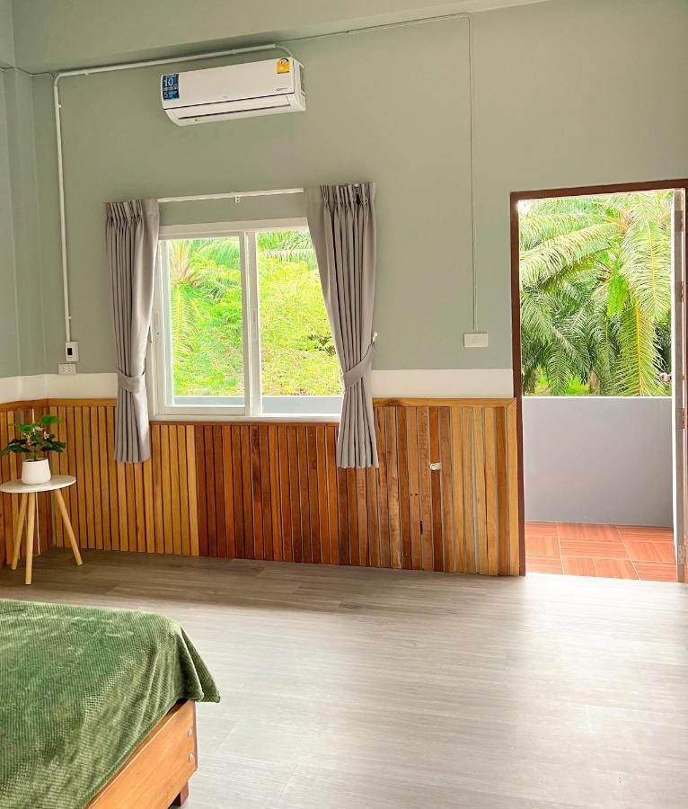 Private Room With Share Bathroom At Little Wild House Khaosok Khao Sok National Park Buitenkant foto